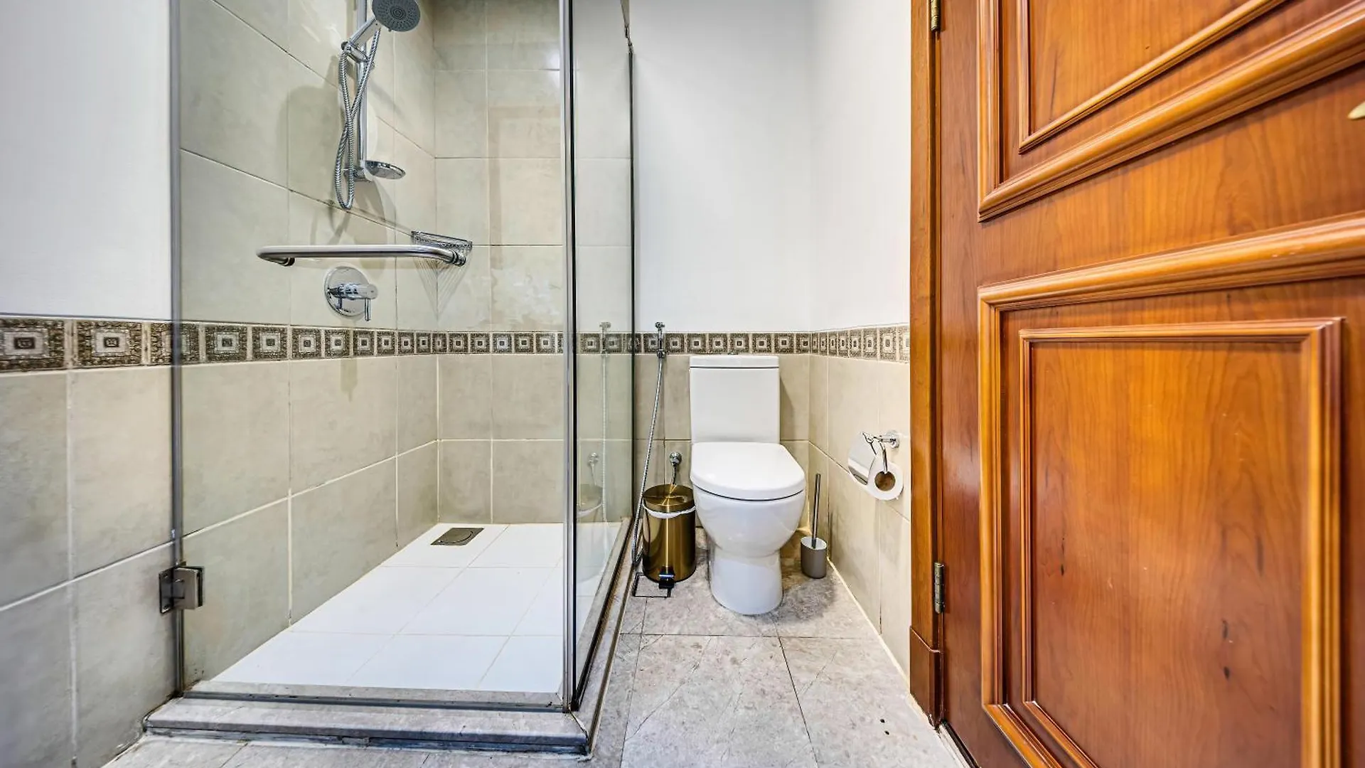 Spacious Family Apartment On The Palm Dubai