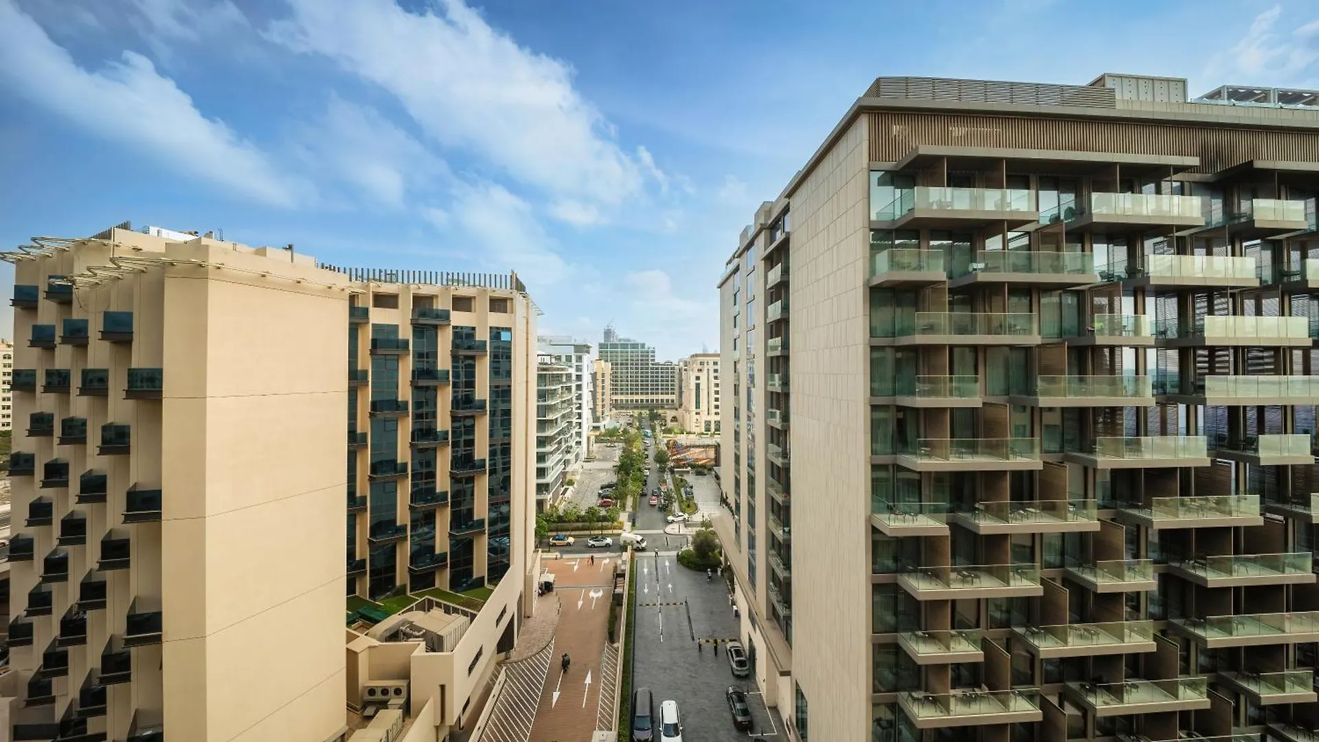 Spacious Family Apartment On The Palm Dubai