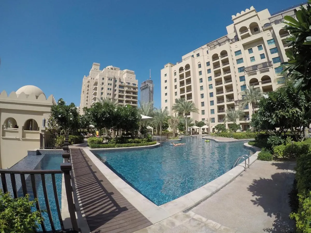 Spacious Family Apartment On The Palm Dubai